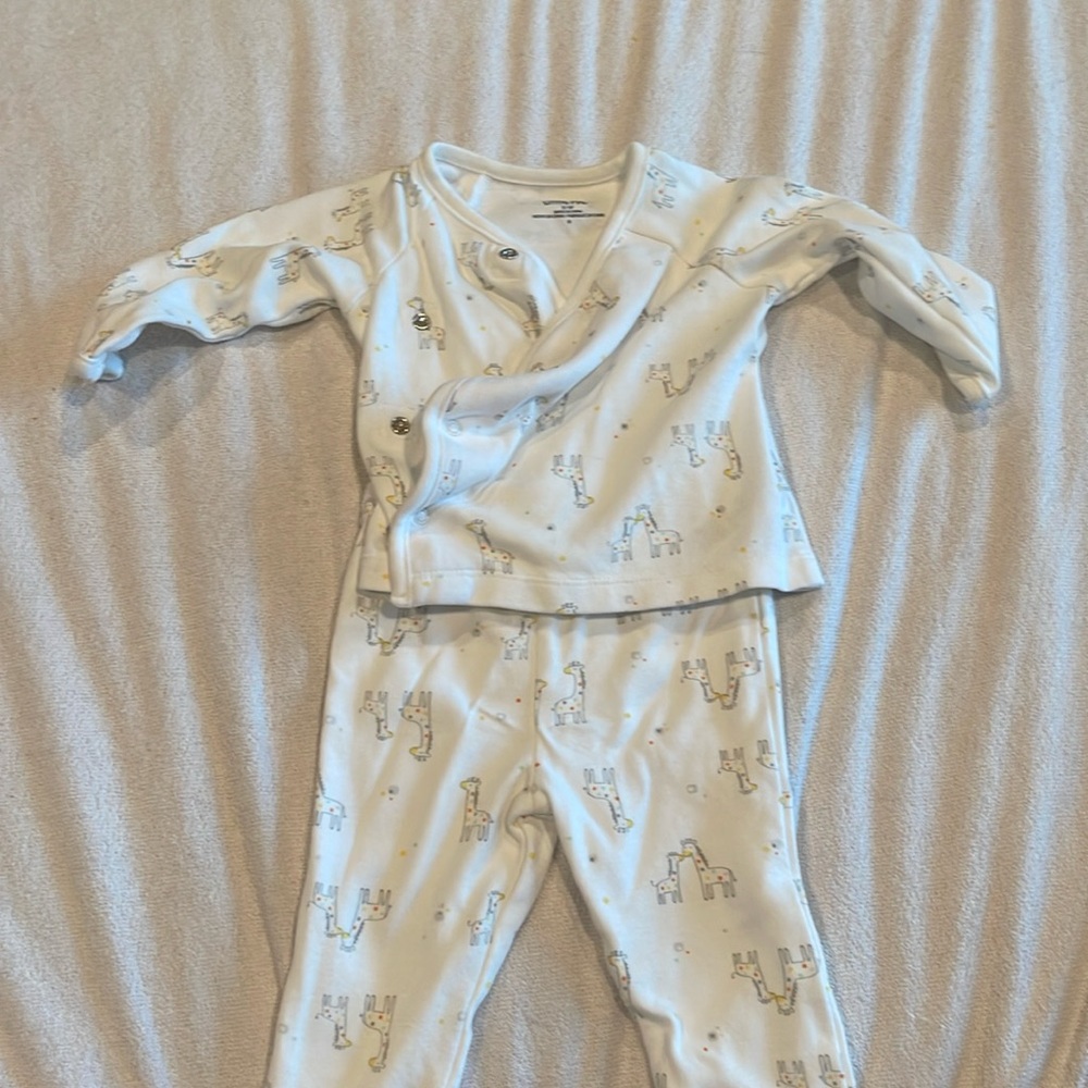 Never worn!!
